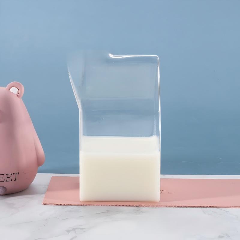 Pitcher Susu Kaca Berbentuk Karton