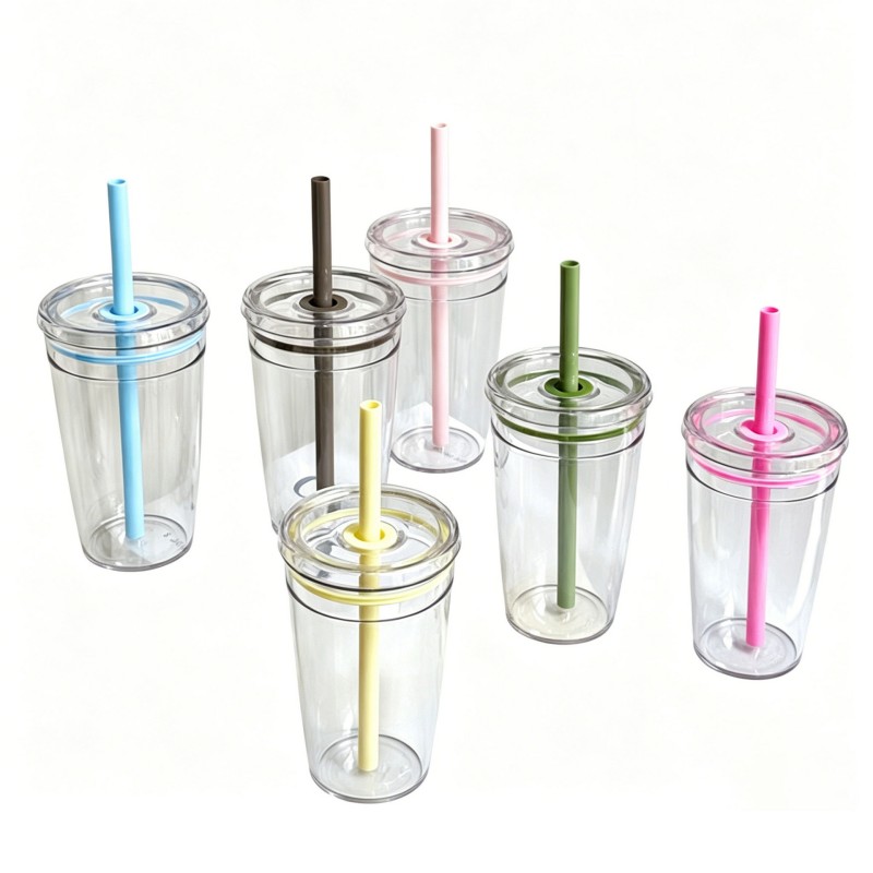 Tumbler Jerami PC yang jelas